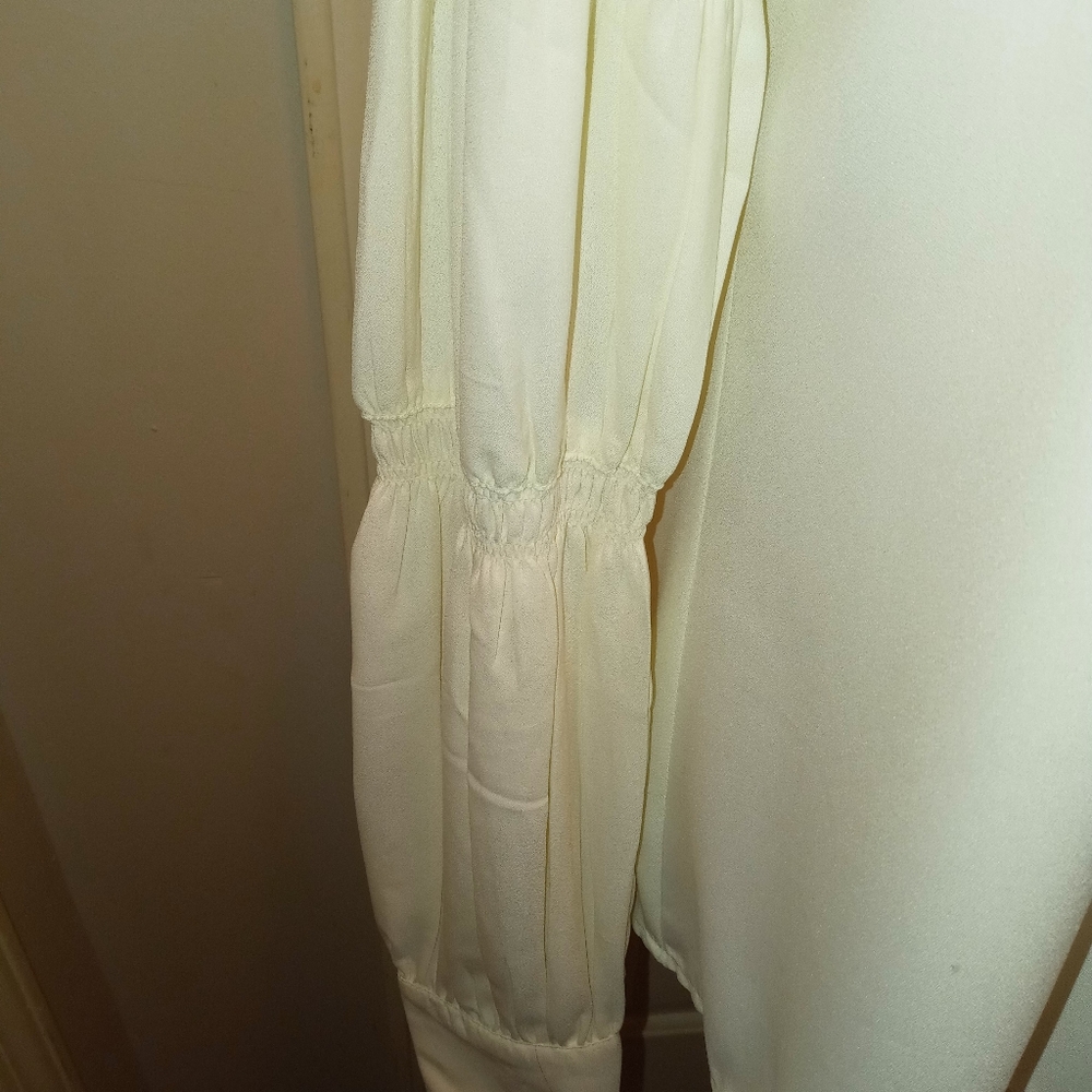 Top - Picture 4 of 6